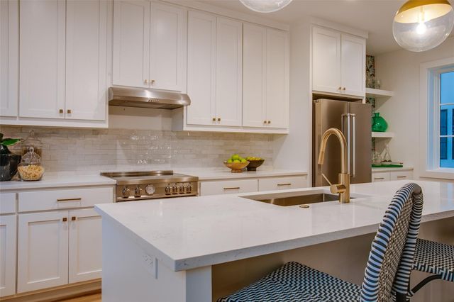 7207 Gaston Avenue 905, Dallas, TX 75206