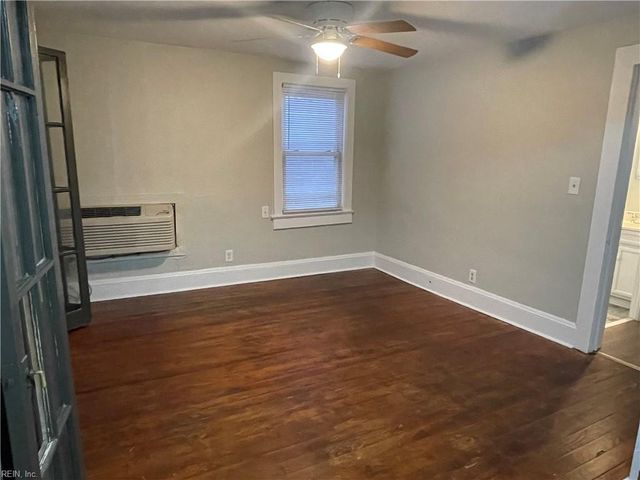 3102 Arctic Ave Apt 7, Virginia Beach, VA 23451