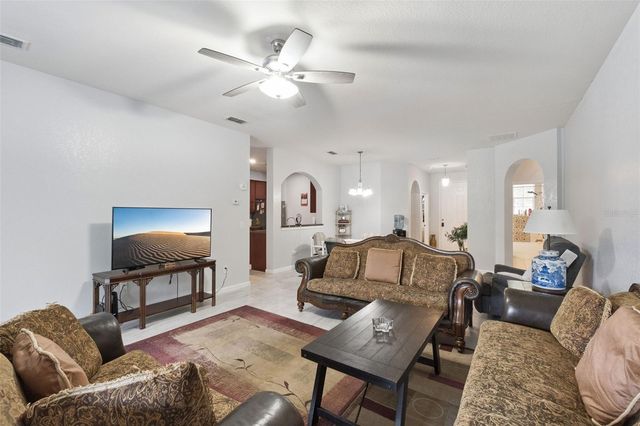 4957 PALL MALL STREET E, Kissimmee, FL 34758