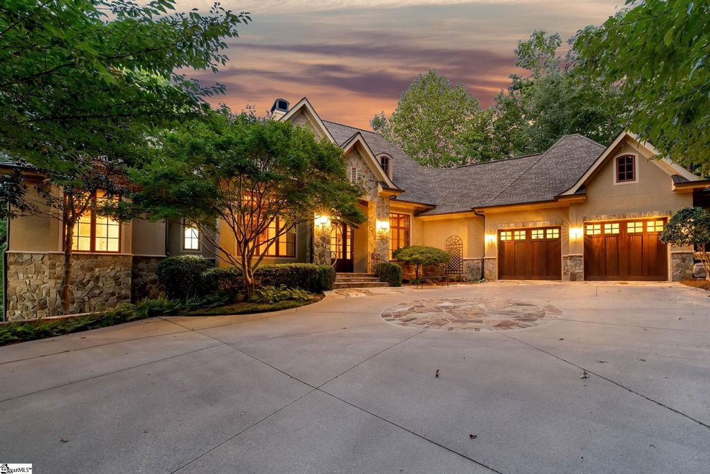 124 Grey Widgeon Trail, Marietta, SC 29661
