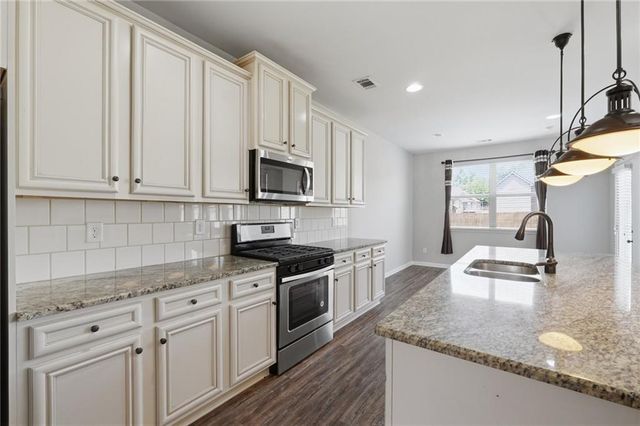 385 Hinton Chase Parkway, Covington, GA 30016