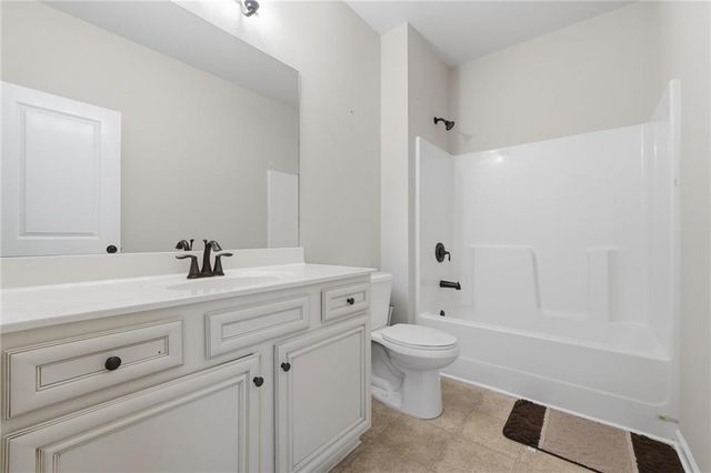 385 Hinton Chase Parkway, Covington, GA 30016