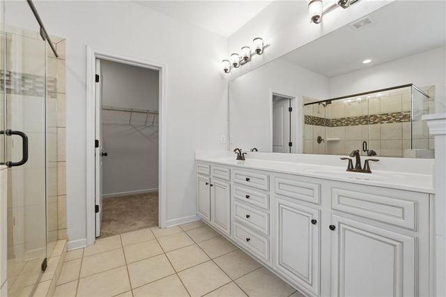385 Hinton Chase Parkway, Covington, GA 30016