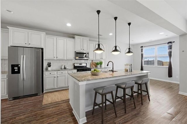 385 Hinton Chase Parkway, Covington, GA 30016