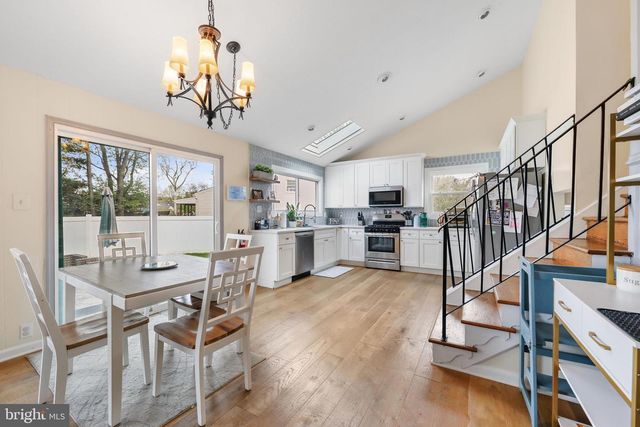 401 SHEFFIELD RD, Cherry Hill, NJ 08034