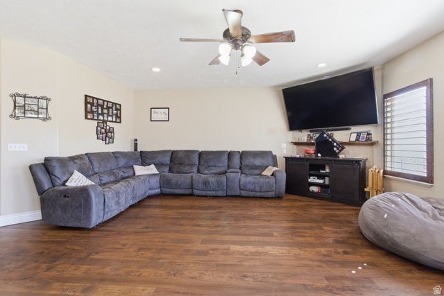 15766 S GUNSTOCK DR, Bluffdale, UT 84065