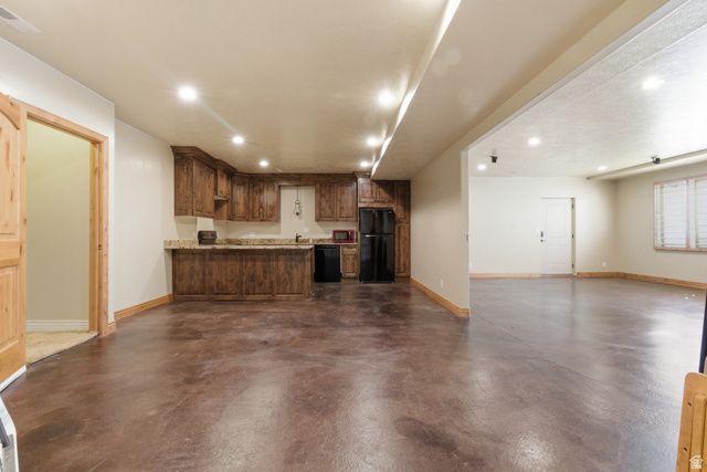 15766 S GUNSTOCK DR, Bluffdale, UT 84065