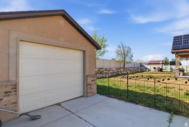 15766 S GUNSTOCK DR, Bluffdale, UT 84065