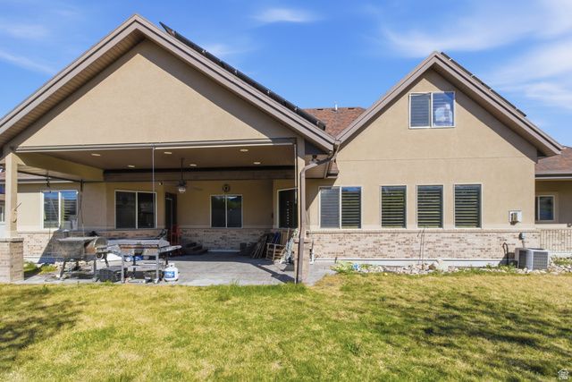 15766 S GUNSTOCK DR, Bluffdale, UT 84065