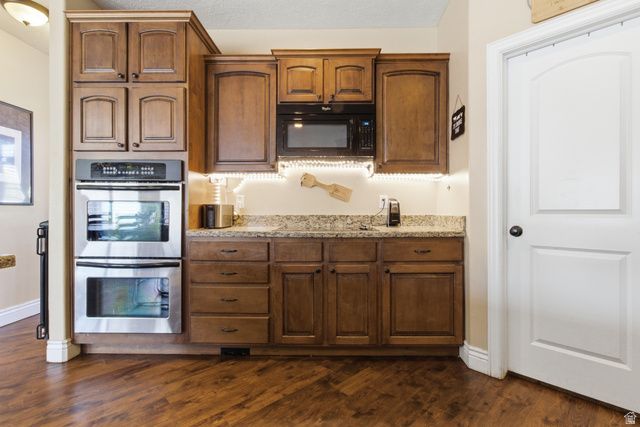 15766 S GUNSTOCK DR, Bluffdale, UT 84065