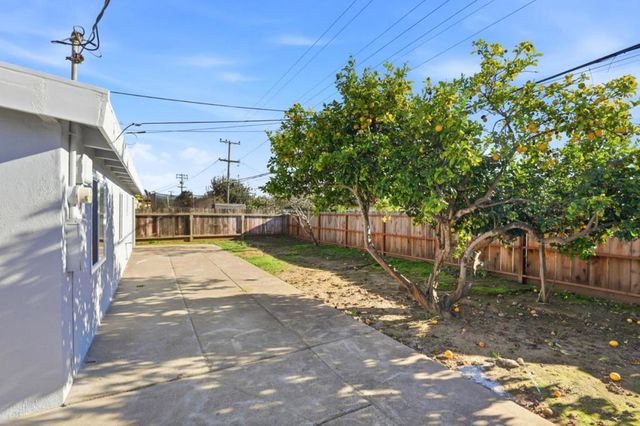 458 Rainier Drive, Salinas, CA 93906