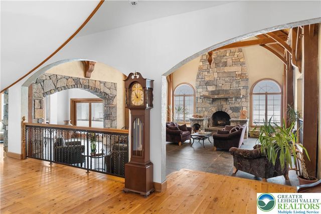 216 Merwinsburg Road, Chestnuthill Twp, PA 18330