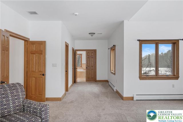 216 Merwinsburg Road, Chestnuthill Twp, PA 18330