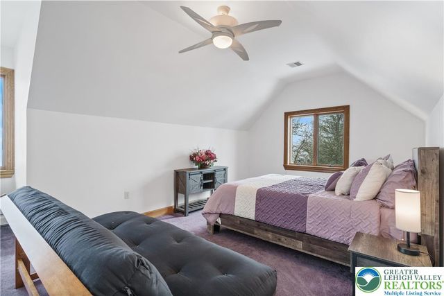 216 Merwinsburg Road, Chestnuthill Twp, PA 18330