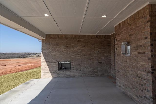 3025 Arbor Hill Drive, Edmond, OK 73034