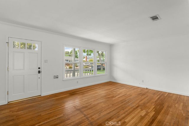 5451 E Daggett, Long Beach, CA 90815
