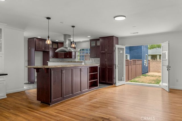 5451 E Daggett, Long Beach, CA 90815