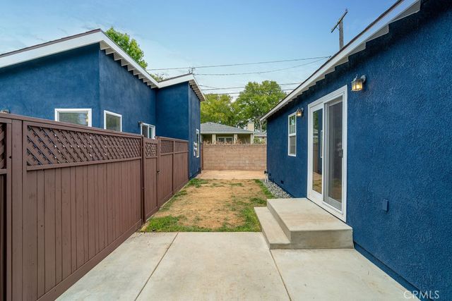 5451 E Daggett, Long Beach, CA 90815