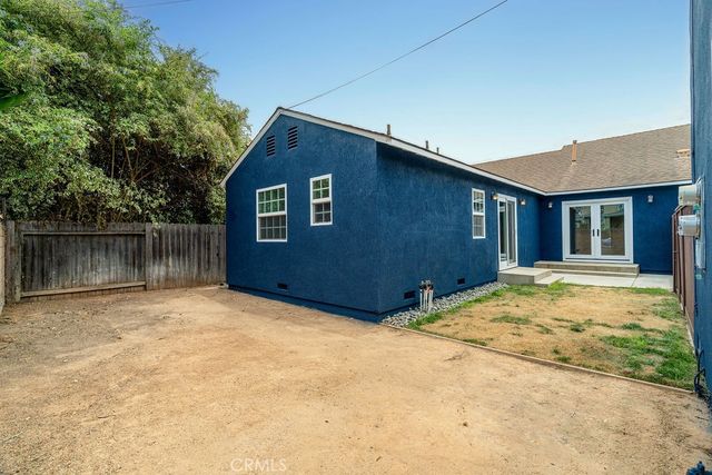 5451 E Daggett, Long Beach, CA 90815