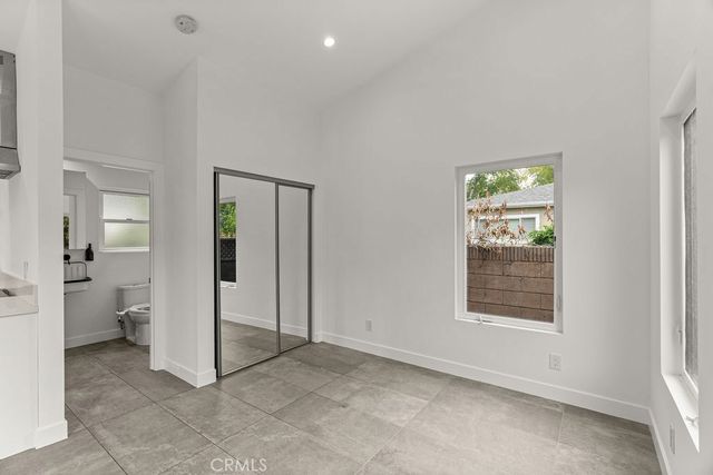 5451 E Daggett, Long Beach, CA 90815