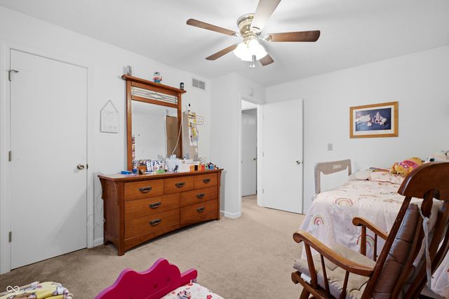 2361 W Brookdale Drive, Columbus, IN 47201