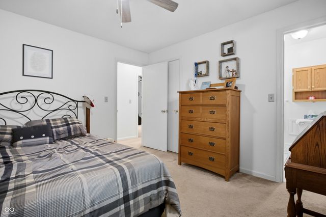 2361 W Brookdale Drive, Columbus, IN 47201