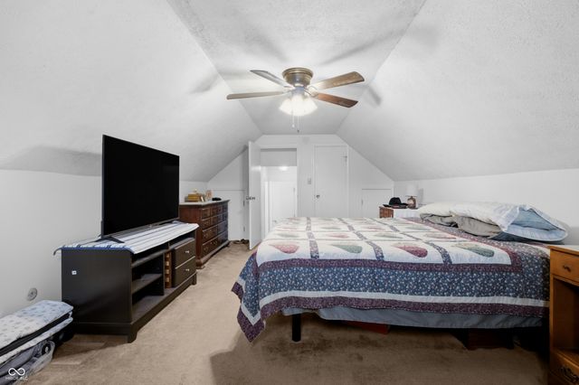 2361 W Brookdale Drive, Columbus, IN 47201