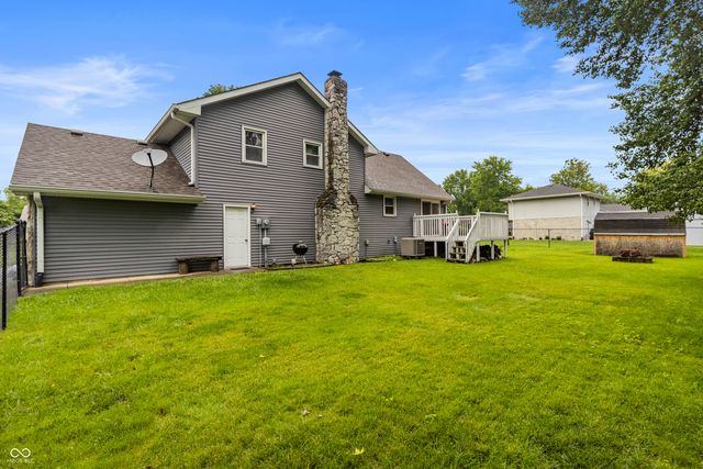 2361 W Brookdale Drive, Columbus, IN 47201