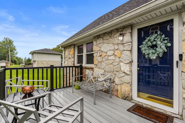 2361 W Brookdale Drive, Columbus, IN 47201