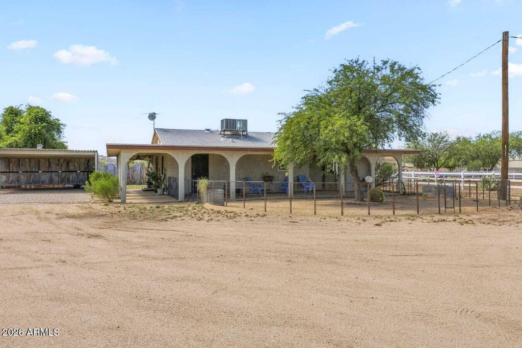 35929 N 7th Street, Phoenix, AZ 85086 — exterior