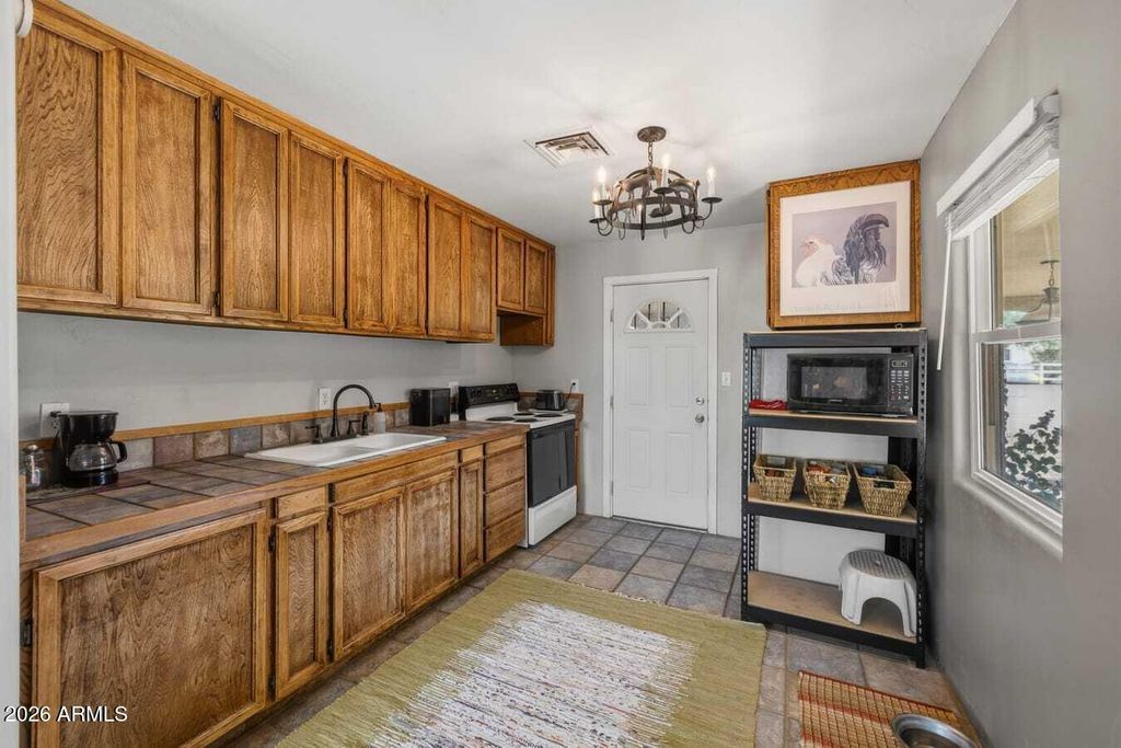 35929 N 7th Street, Phoenix, AZ 85086 — photo 3