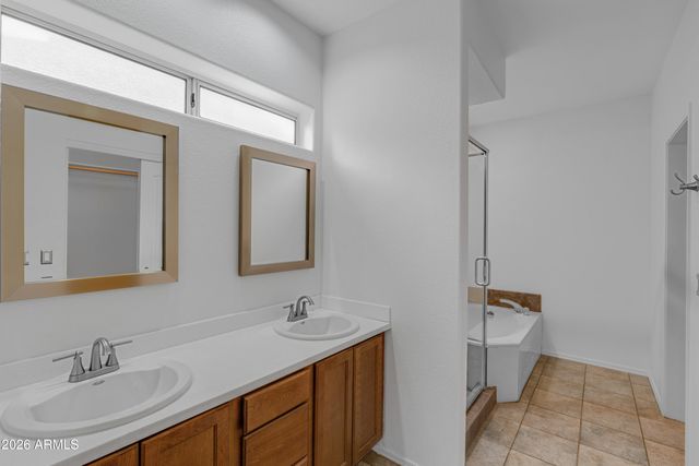 1921 E AIRE LIBRE Avenue, Phoenix, AZ 85022