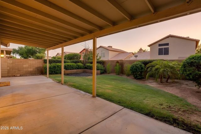 1921 E AIRE LIBRE Avenue, Phoenix, AZ 85022