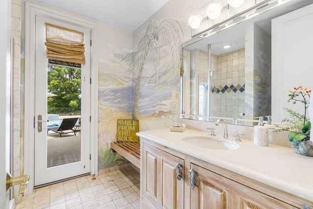 318 S Farm Road 193, Springfield, MO 65809