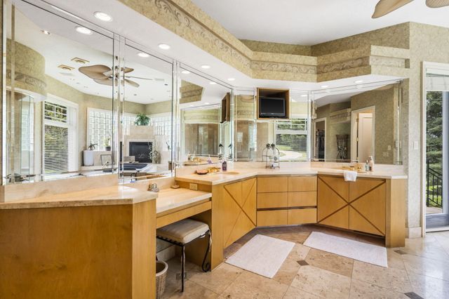 318 S Farm Road 193, Springfield, MO 65809