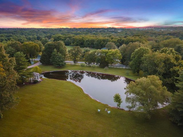 318 S Farm Road 193, Springfield, MO 65809