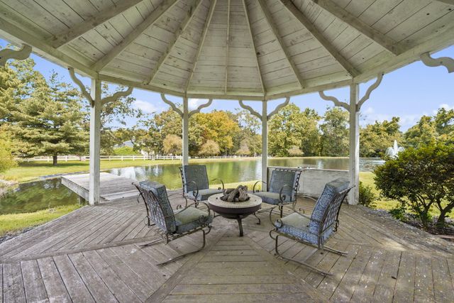 318 S Farm Road 193, Springfield, MO 65809