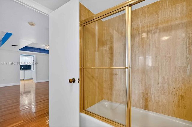 2 Grove Isle Dr B404, Coconut Grove, FL 33133