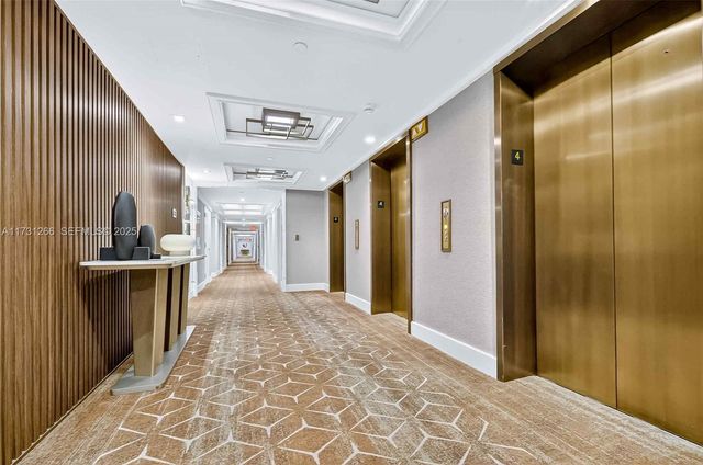 2 Grove Isle Dr B404, Coconut Grove, FL 33133