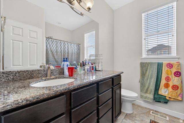 6582 S EVENING GLOW CT, West Valley City, UT 84081