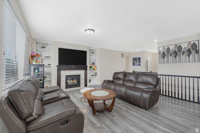 6582 S EVENING GLOW CT, West Valley City, UT 84081