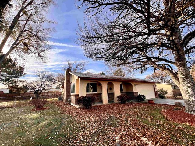 9985 W. Canterbury Dr., Boise, ID 83704