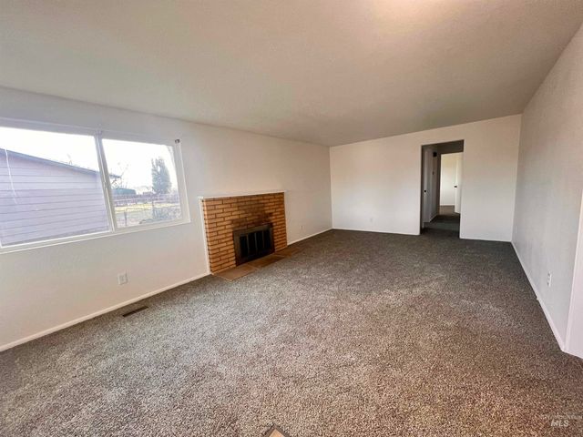 9985 W. Canterbury Dr., Boise, ID 83704