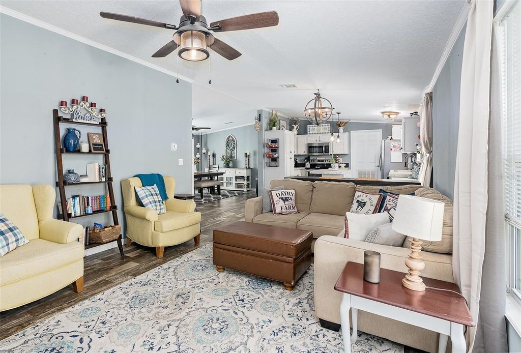 Image 16 of property listing at 436 ALDERMAN ROAD, Lakeland, FL 33810