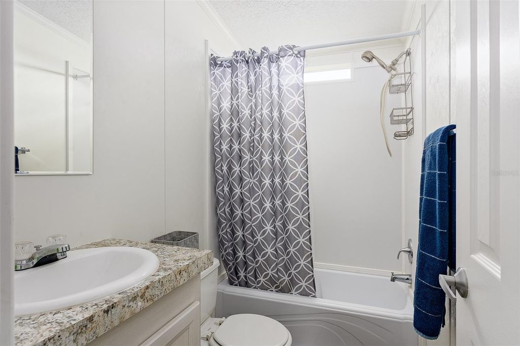 Image 20 of property listing at 436 ALDERMAN ROAD, Lakeland, FL 33810