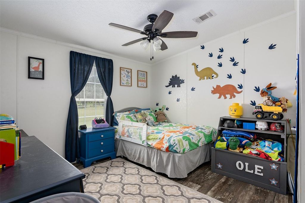 Image 21 of property listing at 436 ALDERMAN ROAD, Lakeland, FL 33810