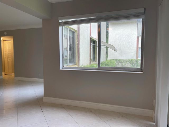4857 Sable Pine Circle B1, West Palm Beach, FL 33417