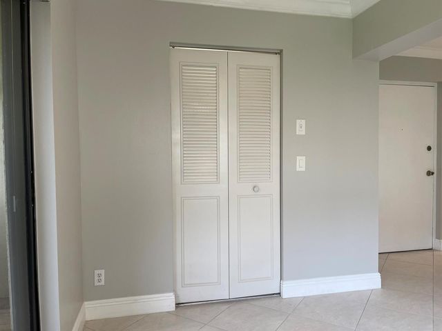 4857 Sable Pine Circle B1, West Palm Beach, FL 33417