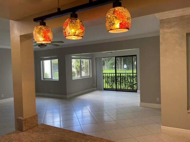 4857 Sable Pine Circle B1, West Palm Beach, FL 33417