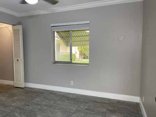 4857 Sable Pine Circle B1, West Palm Beach, FL 33417